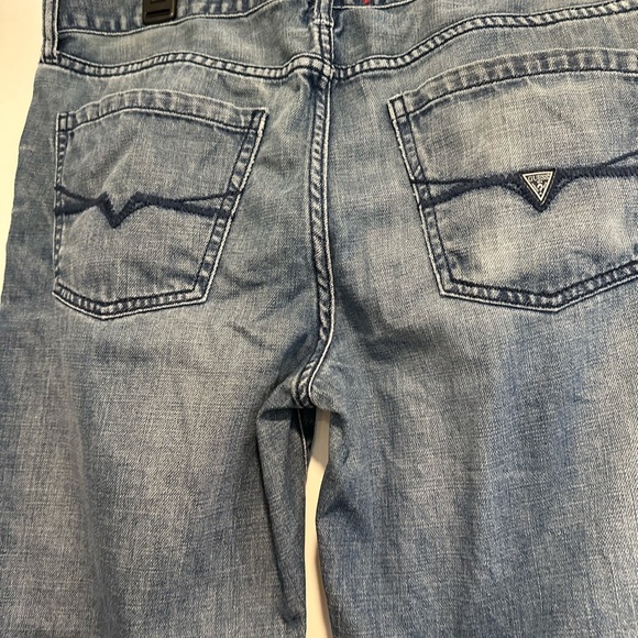 Guess Jeans Mens Slim Straight Del Mar Fit Blue Dark Wash Denim Classic 34x30. - Picture 13 of 13